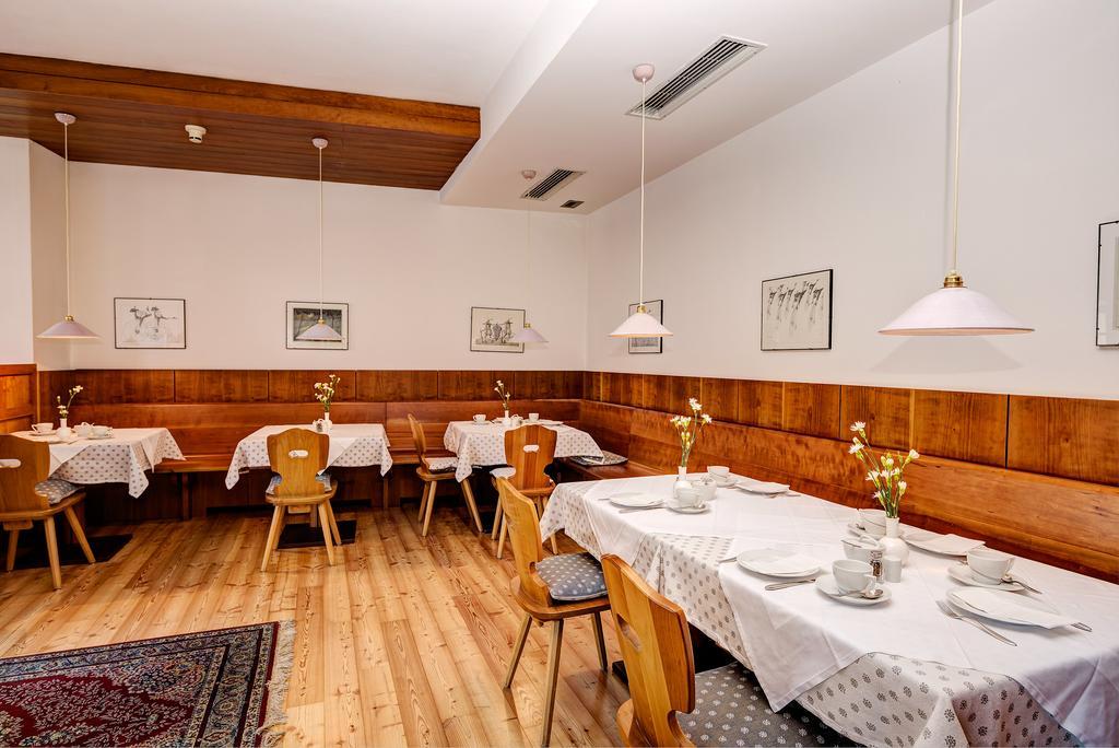 Garni Hotel Kessler 蒂鲁罗 外观 照片