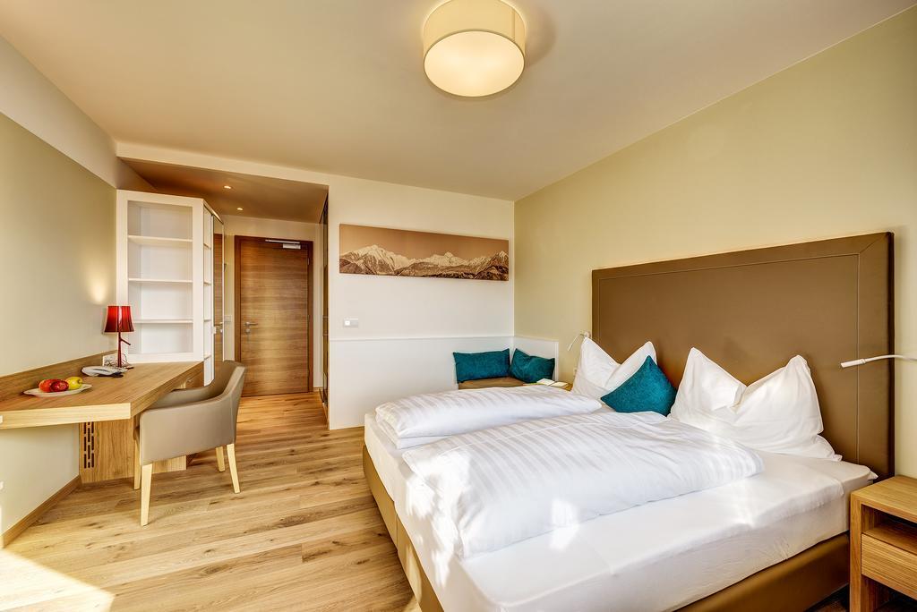 Garni Hotel Kessler 蒂鲁罗 外观 照片