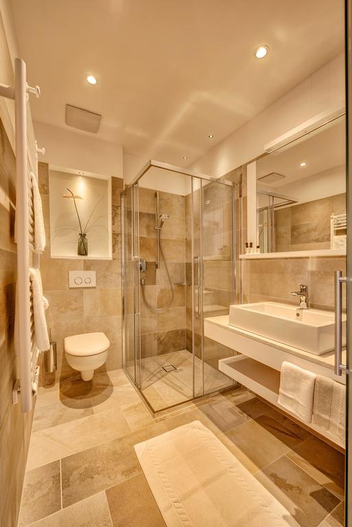 Garni Hotel Kessler 蒂鲁罗 外观 照片