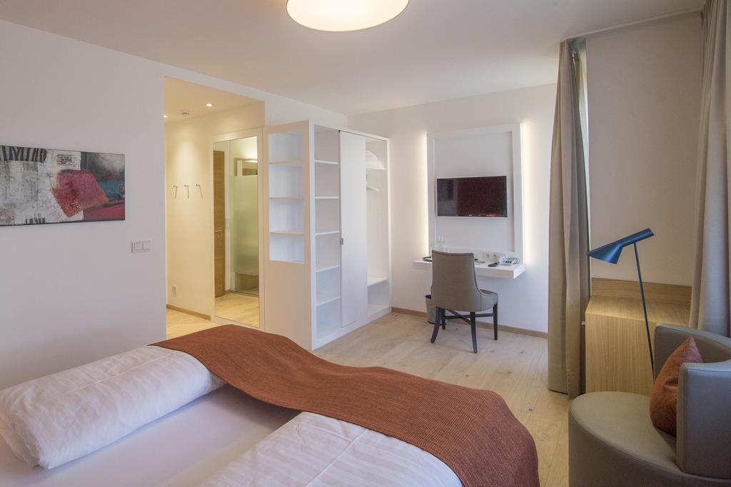 Garni Hotel Kessler 蒂鲁罗 外观 照片